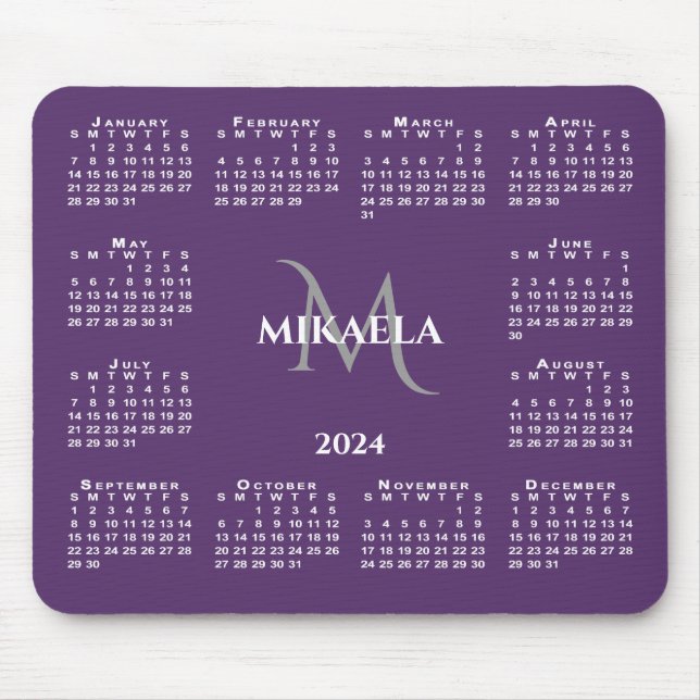 Mousepad Nome do Monograma Chic do Calendário 2024 em Roxo (Frente)