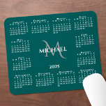 Mousepad Nome do Monograma Chic do Calendário 2025 no Teal<br><div class="desc">O teclado do mouse do calendário do chip 2025 apresenta um nome personalizado elegante e um monograma acima do ano, no meio, rodeado por um calendário branco sobre um fundo especial. Adicione seu nome e inicial na barra lateral. Faz um presente excelente! Copyright ©Claire E. Skinner. Todos os direitos reservados....</div>