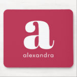 Mousepad Nome inicial Monograma Professional Magenta Simple<br><div class="desc">Nome inicial Monograma Professional Simple Mouse Pad. O mouse pad apresenta a popular cor do ano e pode ser personalizado. O tamanho, a cor do texto e a fonte podem ser alterados usando o botão "Personalizar". Faz um presente excelente para qualquer ocasião. Entre em contato comigo em truullc@gmail.com para obter...</div>