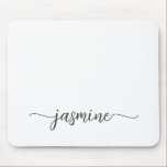 Mousepad Nome Monograma Personalizado Branco Simples Femini<br><div class="desc">Mousepad personalizado com monograma de nome em script minimalista simples preto e branco. Este design apresenta seu primeiro nome em uma linda tipografia de letra manuscrita com cauda swash preta em fundo branco. São fáceis de personalizar. Presente feminino elegante para aniversário, chá de noiva, dia das mães, aniversário de 16...</div>