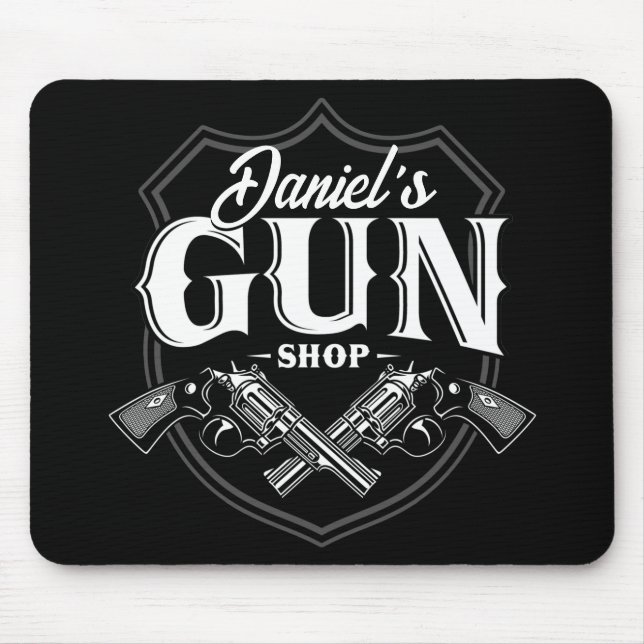 Mousepad Nome Personalizado Revolvedores Antigos Armas de F (Frente)