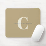 Mousepad Nome Simples do Monograma de Na moda em Dusty Dour<br><div class="desc">Nome Simples do Monograma de Na moda no Suporte do Rato Dourado Dusty</div>
