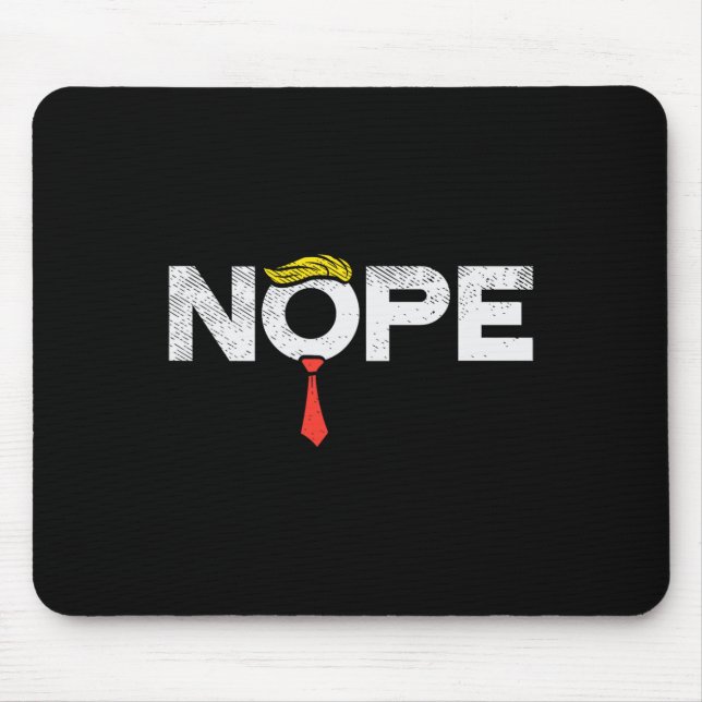 Mousepad Nope Anti-Trump Red Tie Wig Stop Donald Trump Funn (Frente)