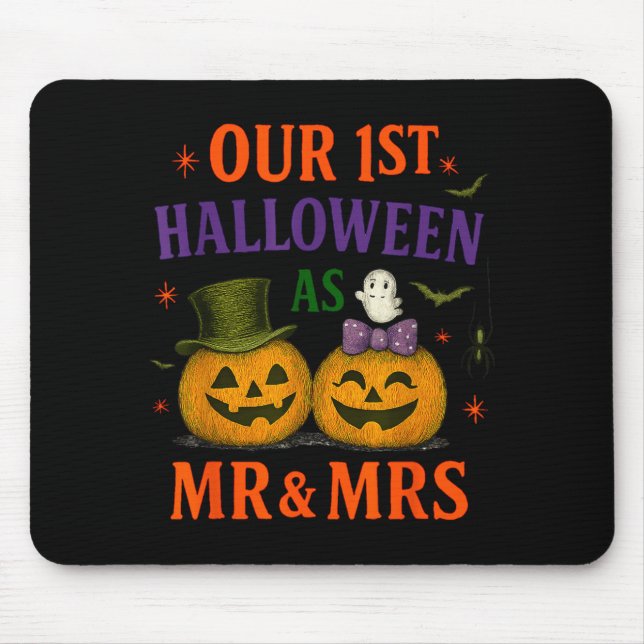 Mousepad Nosso Primeiro Halloween Como Sr E Sra 2025 Co Com (Frente)
