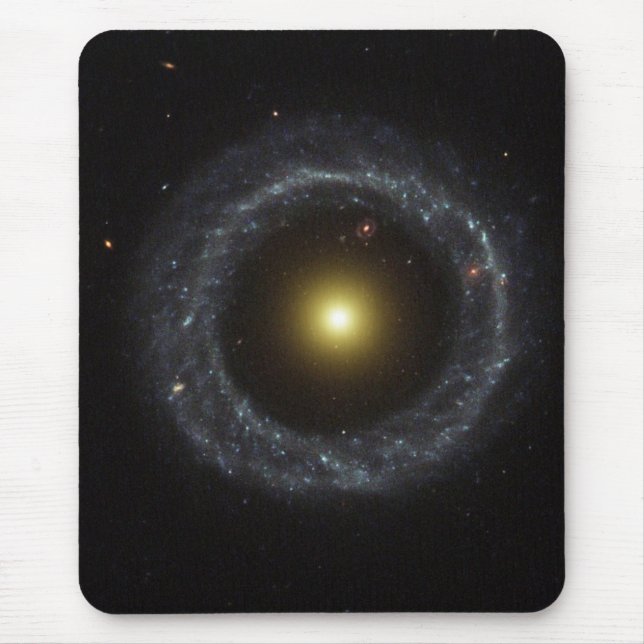 Mousepad Núcleo da galáxia do objeto de Hoag (Frente)
