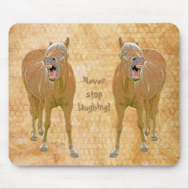 Mousepad Nunca pare de rir! Pintura de cavalo engraçada
