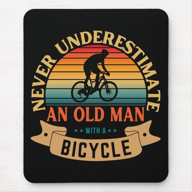Mousepad Nunca subestime um homem velho com uma bicicleta (Frente)