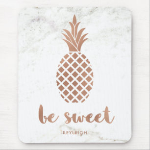 Mousepad O abacaxi do rosa cor-de-rosa no mármore branco