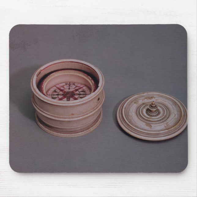 Mousepad O compasso do navegador em uma caixa do marfim (Frente)