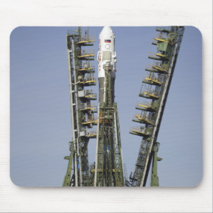 Mousepad O foguete de Soyuz é erigido na posição 4