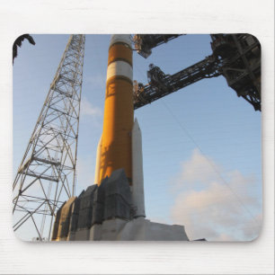 Mousepad O foguete do delta IV
