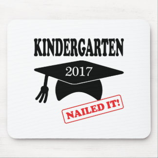 Mousepad O Jardim de Infância 2017 Encerrou