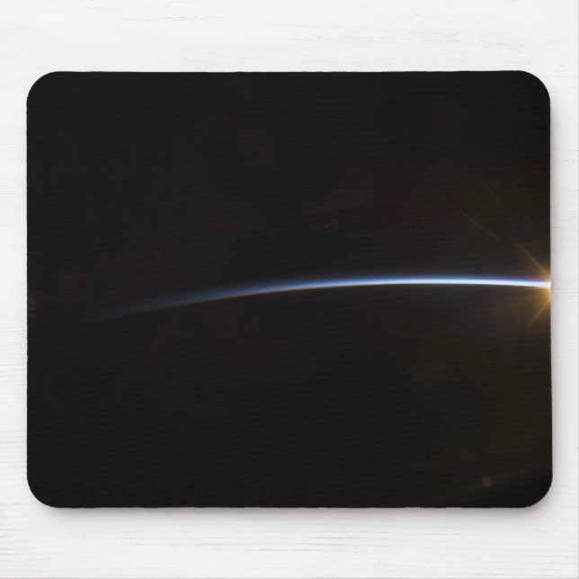 Mousepad O nascer do sol como visto no espaço (Frente)