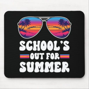 Mousepad O último dia da escola está fora para o verão.