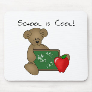 Mousepad O urso com a escola do conselho de escrita é lega