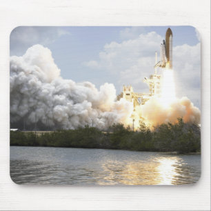 Mousepad O vaivém espacial Atlantis tira 22
