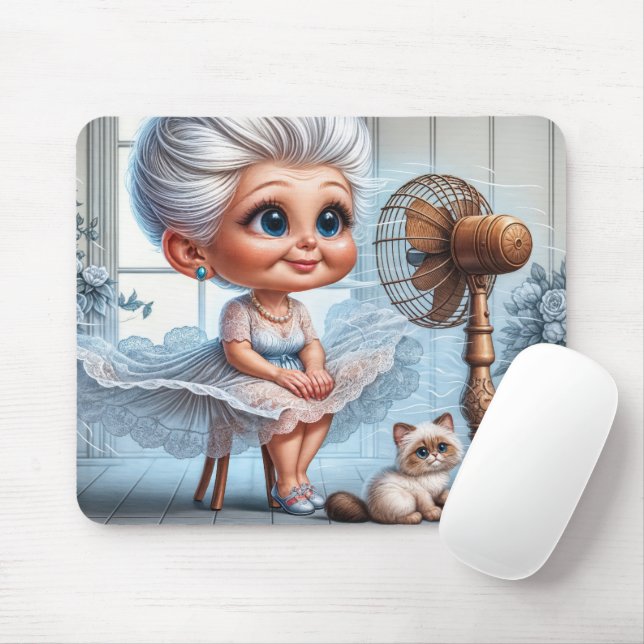 Mousepad Old Lady Cooling Off In Front of an Old Fan (Com mouse)