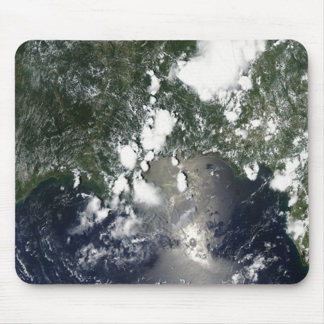 Mousepad Óleo se espalha no nordeste (Frente)