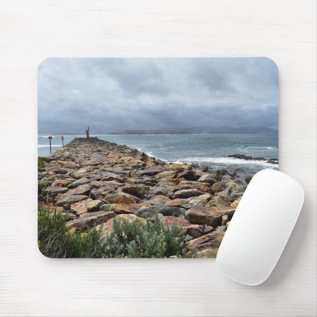 Mousepad Onde as rochas se encontram no mar - Ponto de Basç (Com mouse)