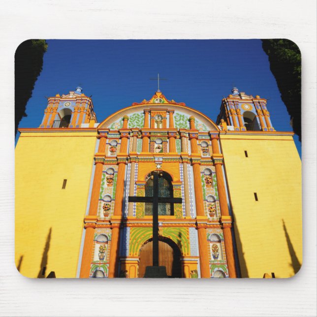 Mousepad Opinião de baixo ângulo da igreja ornamentado (Frente)