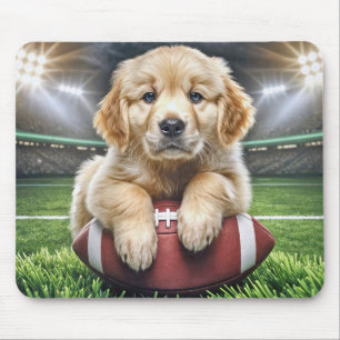 Mousepad Ouro Retriever Puppy Sobre Futebol