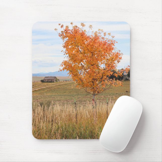 Mousepad Outubro Brilhante  (Com mouse)