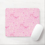 Mousepad Padrão de Arcos Rosa Imísico<br><div class="desc">Colete e pastilha bucal branca com ilustração desenhada à mão de arcos cor-de-rosa e padrão cardíaco.</div>