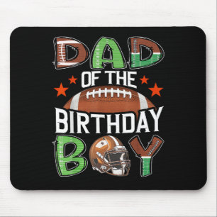 Mousepad Pai do Menino do Aniversário no Dia do Jogo de Fut
