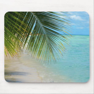 Mousepad Palmeira e oceano tropicais na praia