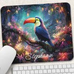 Mousepad Paraíso Tocan Personalizado<br><div class="desc">Escapar para um paraíso tropical com este mouse personalizado apresentando um tucano vibrante em meio a uma luxuosa folhagem da selva. O design colorido e os detalhes intrincados o transportam para um mundo exótico, inspirando criatividade e alegria. Adicione um toque pessoal com seu nome ou uma citação favorita. A superfície...</div>