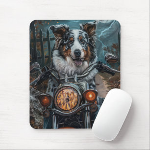Mousepad Pastor Australiano Pilotando Motocicleta no Hallow