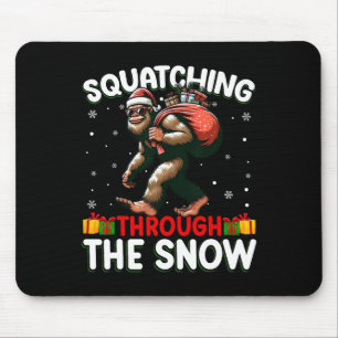 Mousepad Pé Grande Esmagando Através Do Xmas Snow Santa Hat