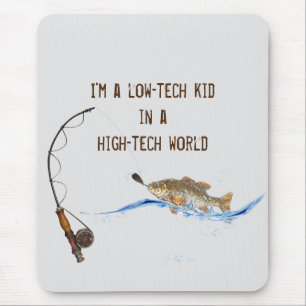 Mousepad peixe grande na vara de pesca com aspas