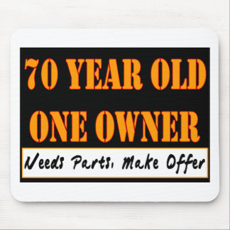 Mousepad Pessoas de 70 anos, um proprietário - as peças das