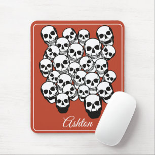 Mousepad Pilha de Skulls Queimada em Ângulo - Fundo Vermelh