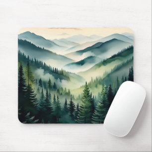 Mousepad Pinheiros da Montanha Nublada de Manhã