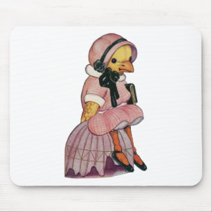 Mousepad Pintinho do vintage em um vestido cor-de-rosa