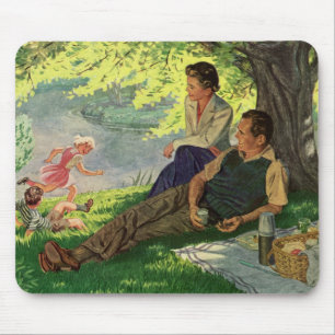 Mousepad Piquenique Divertido de Família Antiga sob uma Árv