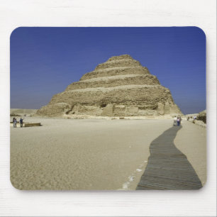 Mousepad Pirâmide de degraus em Saqqara, uma das primeiras