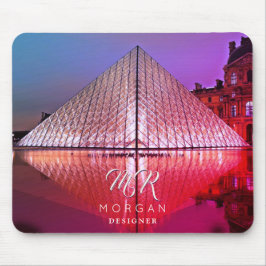 Mousepad Pirâmide do Louvre, Nome do DIY e Monograma Texto