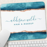 Mousepad Placa De Mouse Teal E Dourada De Aquarela<br><div class="desc">Placa De Mouse Teal E Dourada De Aquarela. Teal Elegante e geométrico Dourado,  com letra de estilo caligrafia manuscrita,  design profissional de negócios. Perfeito para maquiadores,  cabeleireiros,  cosmetólogos e muito mais!</div>