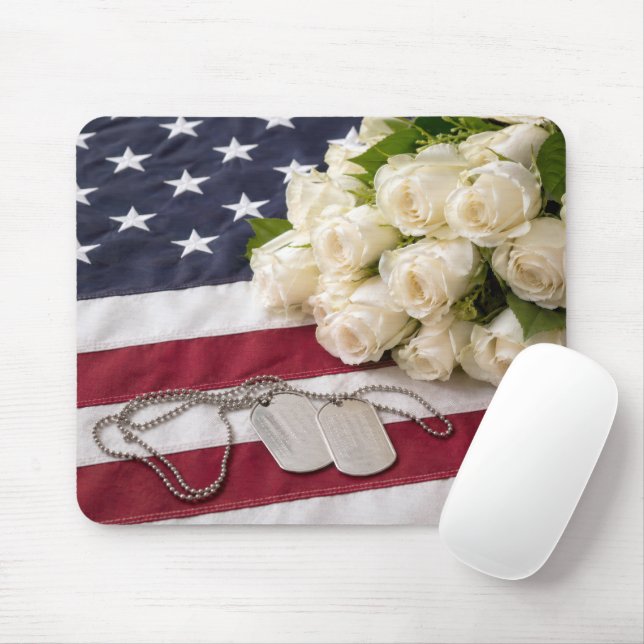 Mousepad Placas de Identificação Militar com Rosas Brancas (Com mouse)