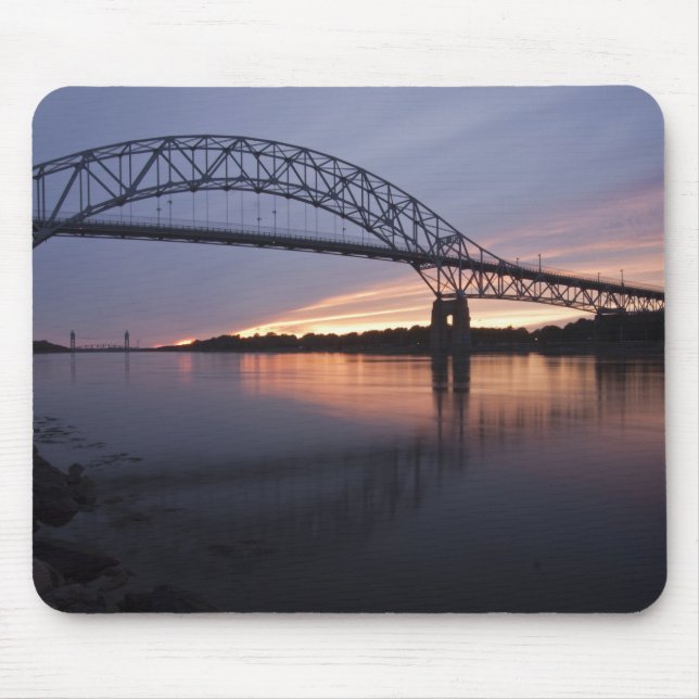 Mousepad Ponte Sagamore sobre o canal de Cape Cod, (Frente)