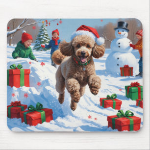 Mousepad Poodle Correndo na Neve com Chapéu de Natal