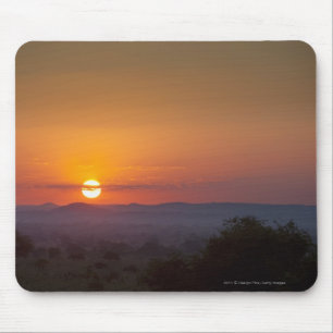 Mousepad Por do sol sobre a paisagem africana