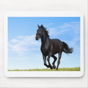 Mousepad prado negro-correndo-em-verde-prado