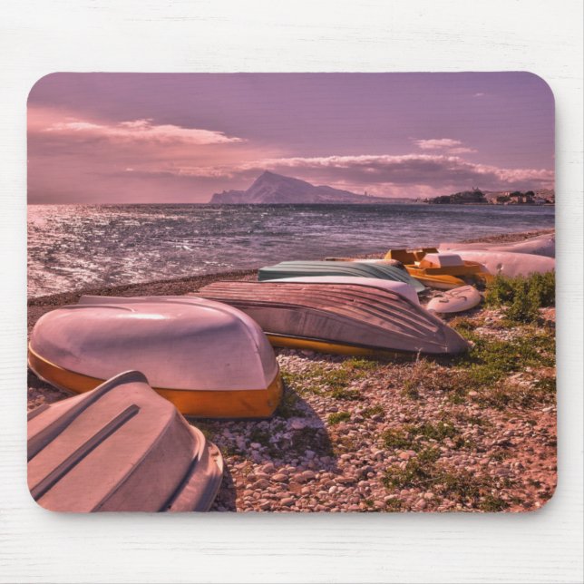 Mousepad Praia abandonada dos barcos de enfileiramento | (Frente)