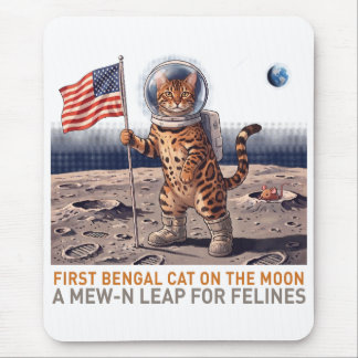 Mousepad Primeiro Gato Bengal na Lua - Felino Espacial Retr