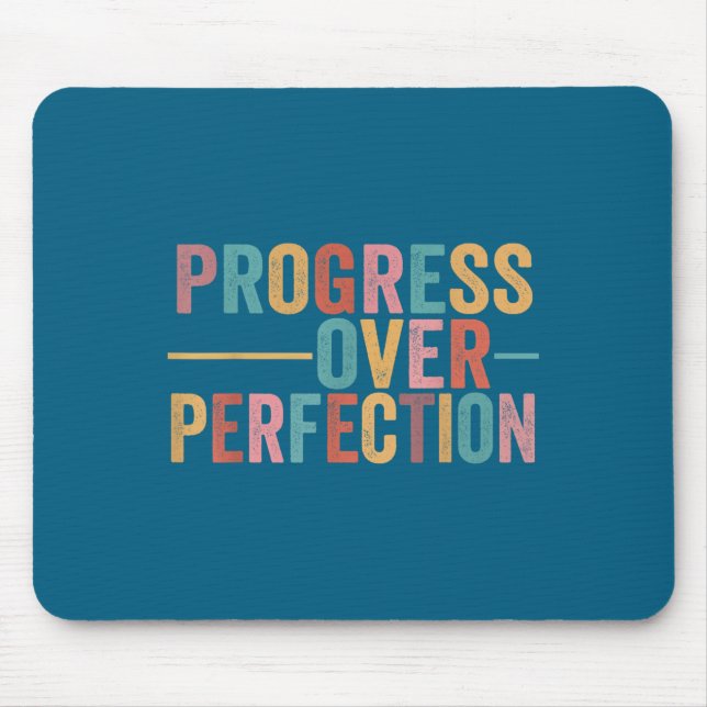 Mousepad Progress Over Perfection Motivational Teacher Retr (Frente)