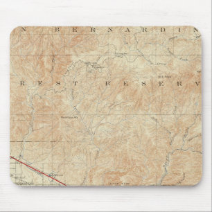 Mousepad Quadrângulo Redlands mostrando San Andreas Rift